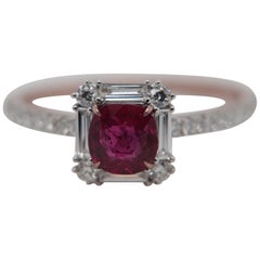 GRS Pigeon Blood 0.73 Carat Burmese No Heat Ruby and Diamond Ring 18 Karat Gold