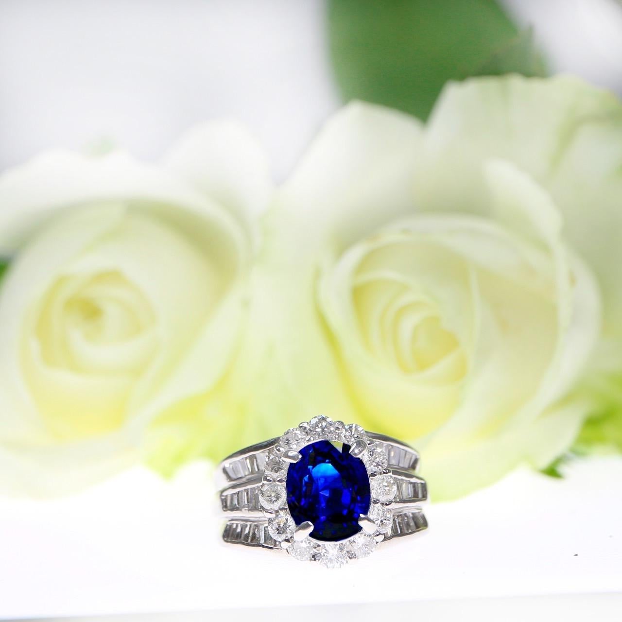 GRS PT900 3.30 ct Royal Blue Sapphire Art Deco Engagement Ring In New Condition In Kaohsiung City, TW