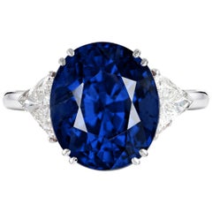 GRS Switzerland 6.33 Carat Vivid Royal Blue Oval Blue Sapphire Diamond Ring