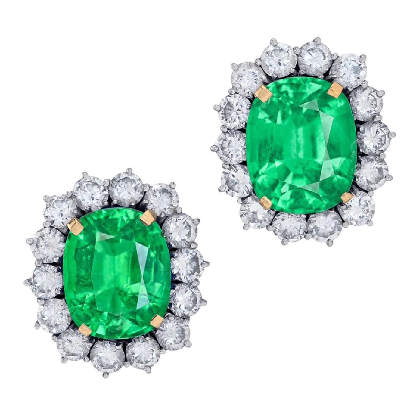 GRS Switzerland 8 Carat Natural Emerald Diamond Studs No Oil Insignificant