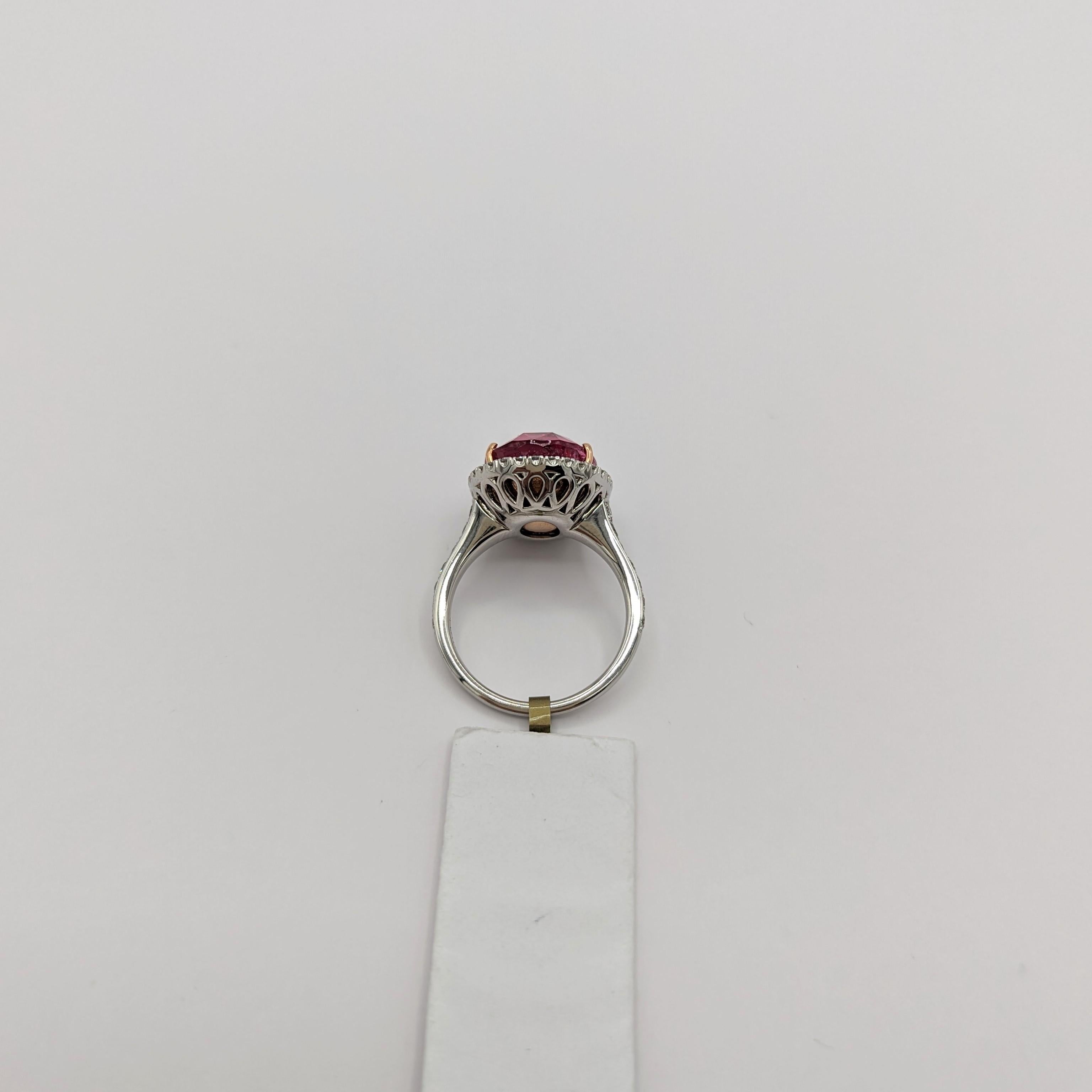 GRS Unheated Tanzanian Pinkish red Spinel and White Diamond Cocktail Ring For Sale 1