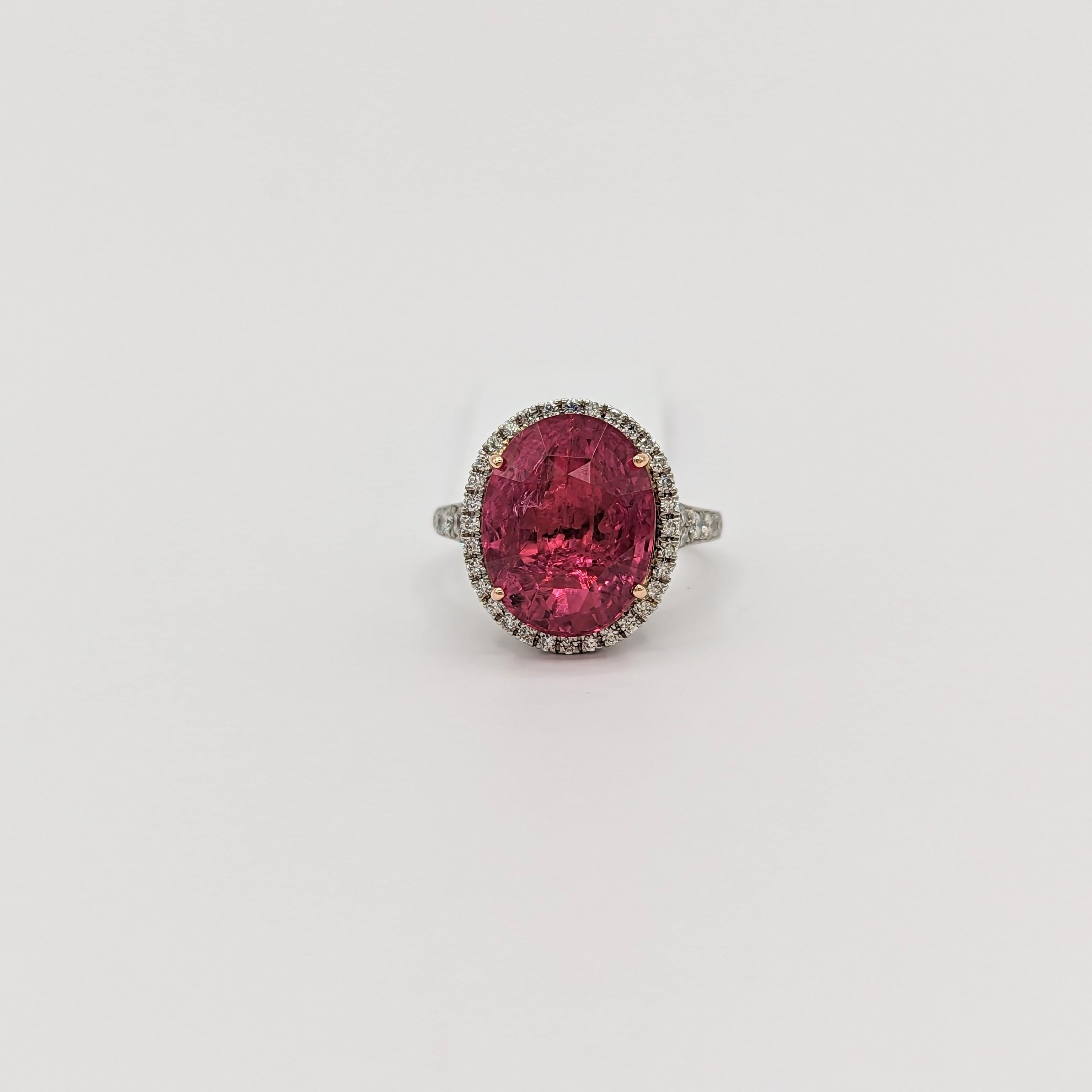 GRS Unheated Tanzanian Pinkish red Spinel and White Diamond Cocktail Ring For Sale 3