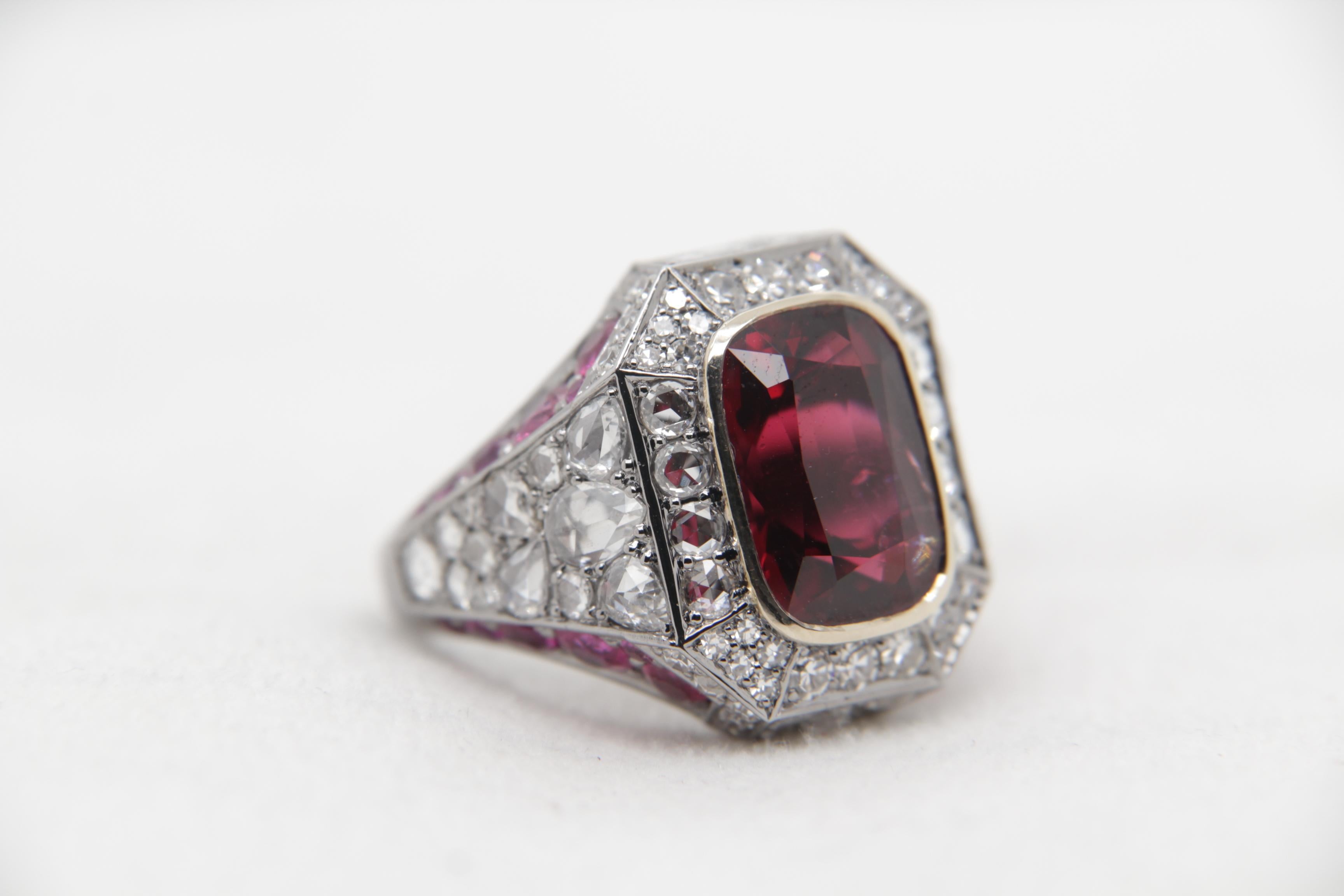GRS 'Vivid Red' 5.28 Carat Burmese No Heat Spinal and Diamond Ring in 18k Gold 2