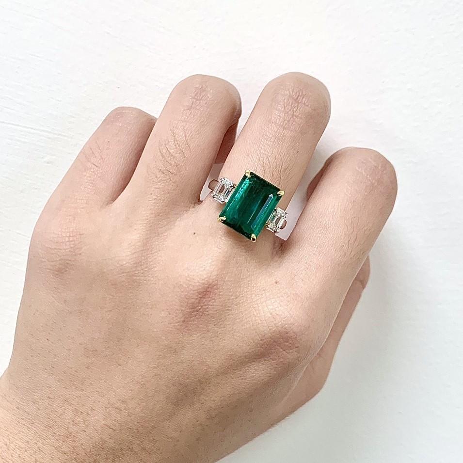 Contemporary GRS&GIA 18K I IF 6.35 Carat Emerald&Diamond Antique Art Deco Engagement Ring For Sale