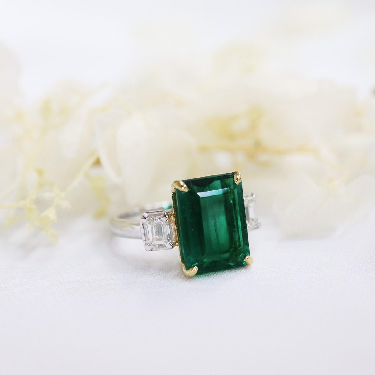 Emerald Cut GRS&GIA 18K I IF 6.35 Carat Emerald&Diamond Antique Art Deco Engagement Ring For Sale