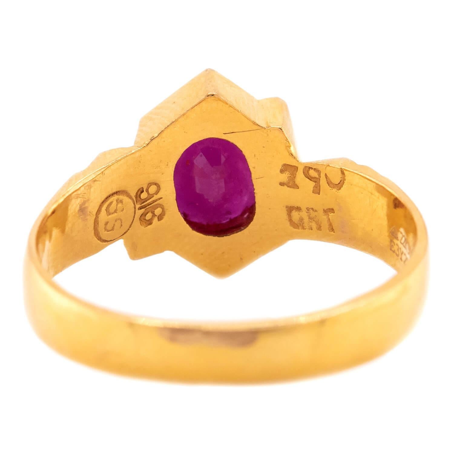 GRT JEWELS Estate Indian 22k Ruby Ring (bague en rubis) Bon état - En vente à Narberth, PA