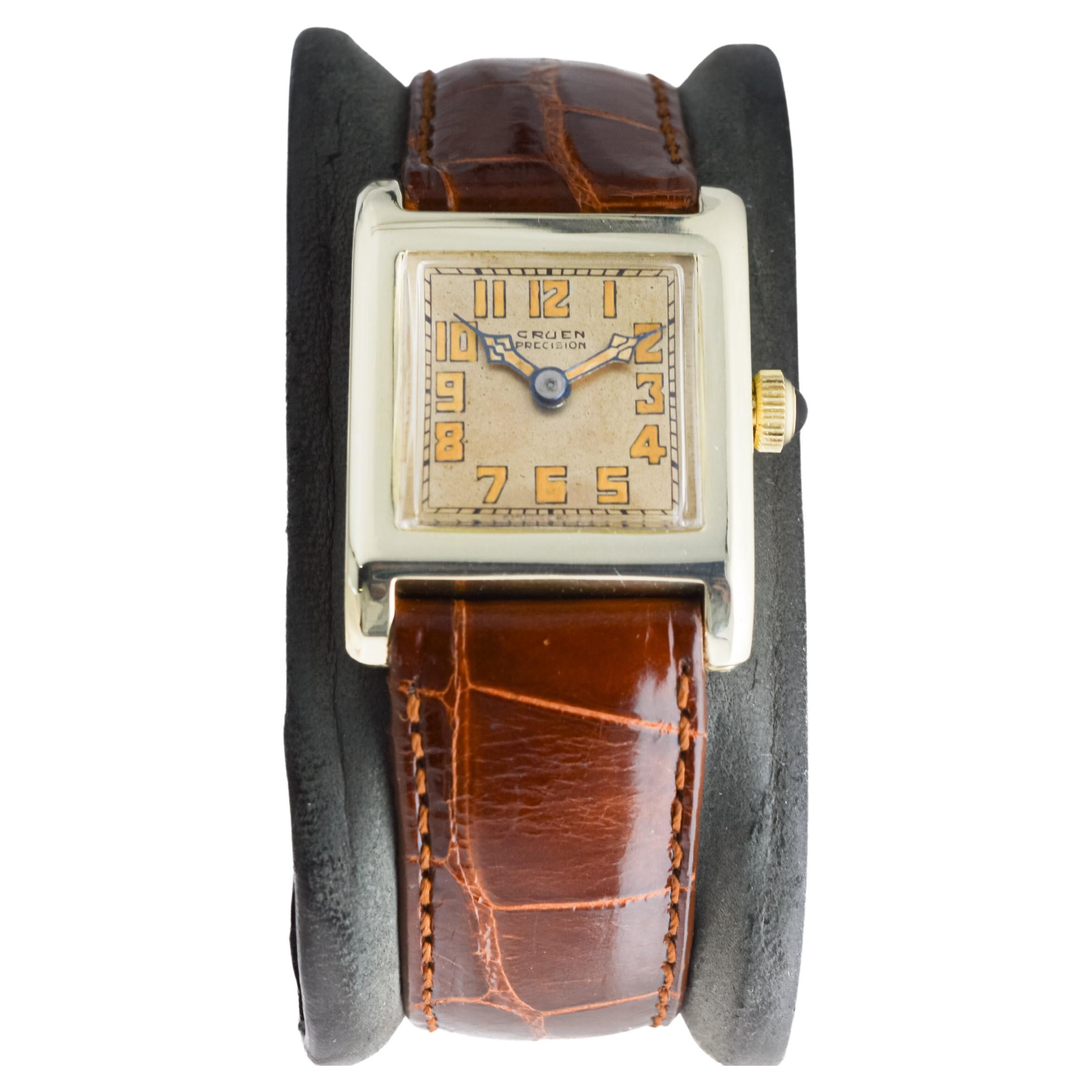 Women's or Men's Gruen 14k Solid Gold Art Deco Watch with Factory Original Dial circa 1926 For Sale