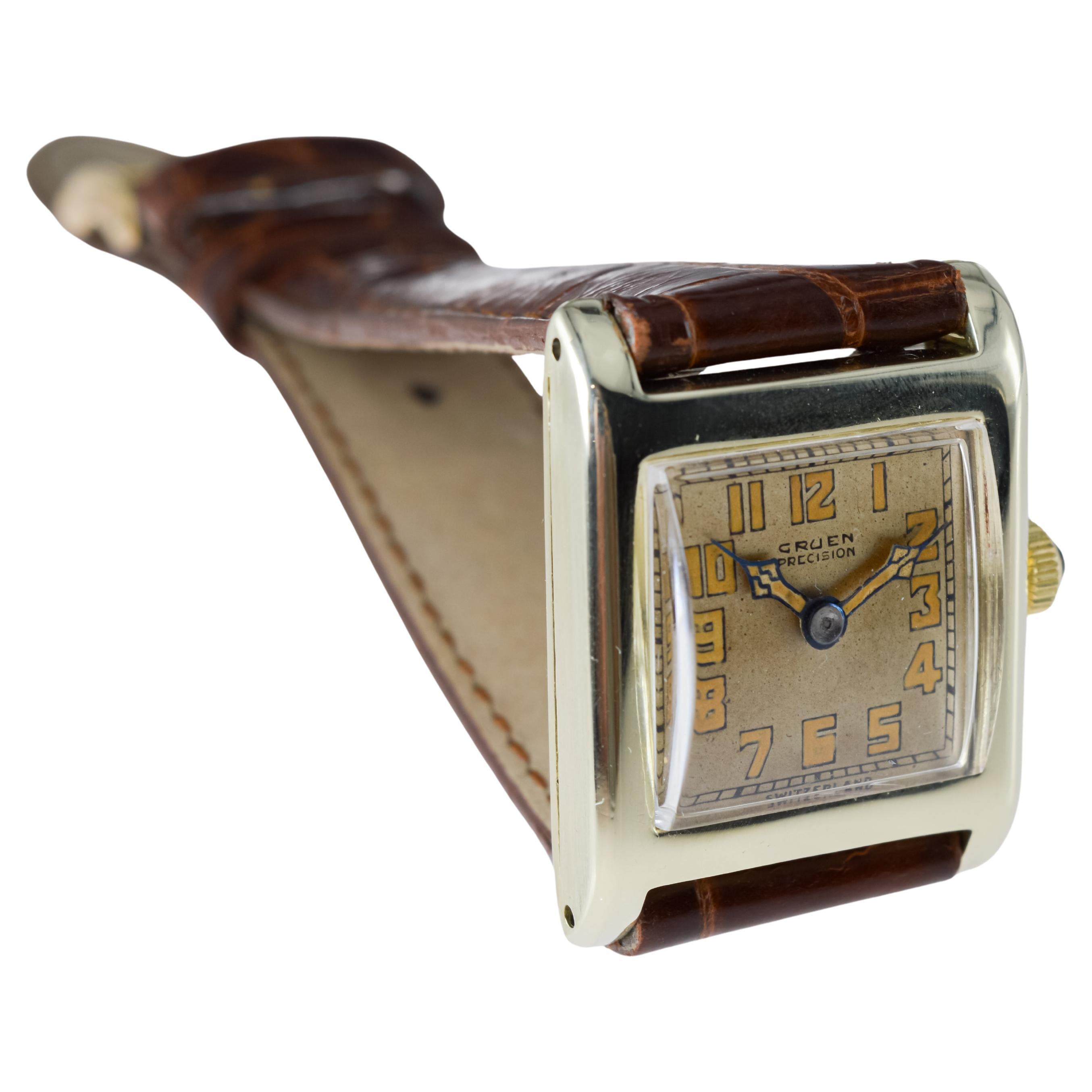 Gruen 14k Solid Gold Art Deco Watch with Factory Original Dial circa 1926 For Sale 3