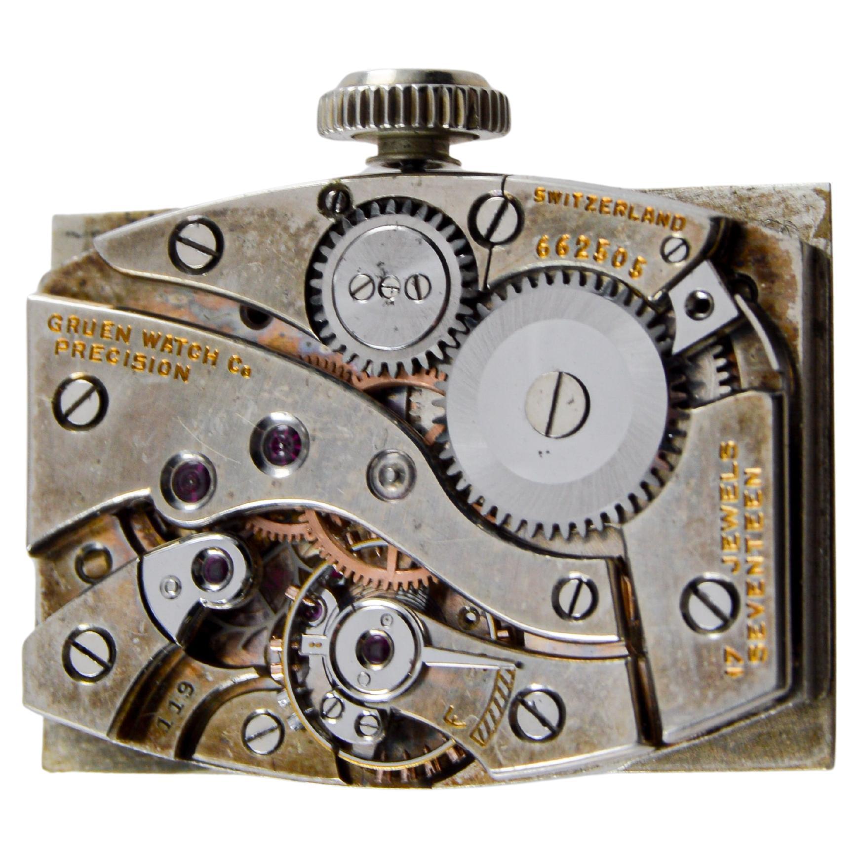 Orologio Art Deco di Gruen in oro massiccio 14k con quadrante originale di fabbrica, circa 1931 in vendita 9