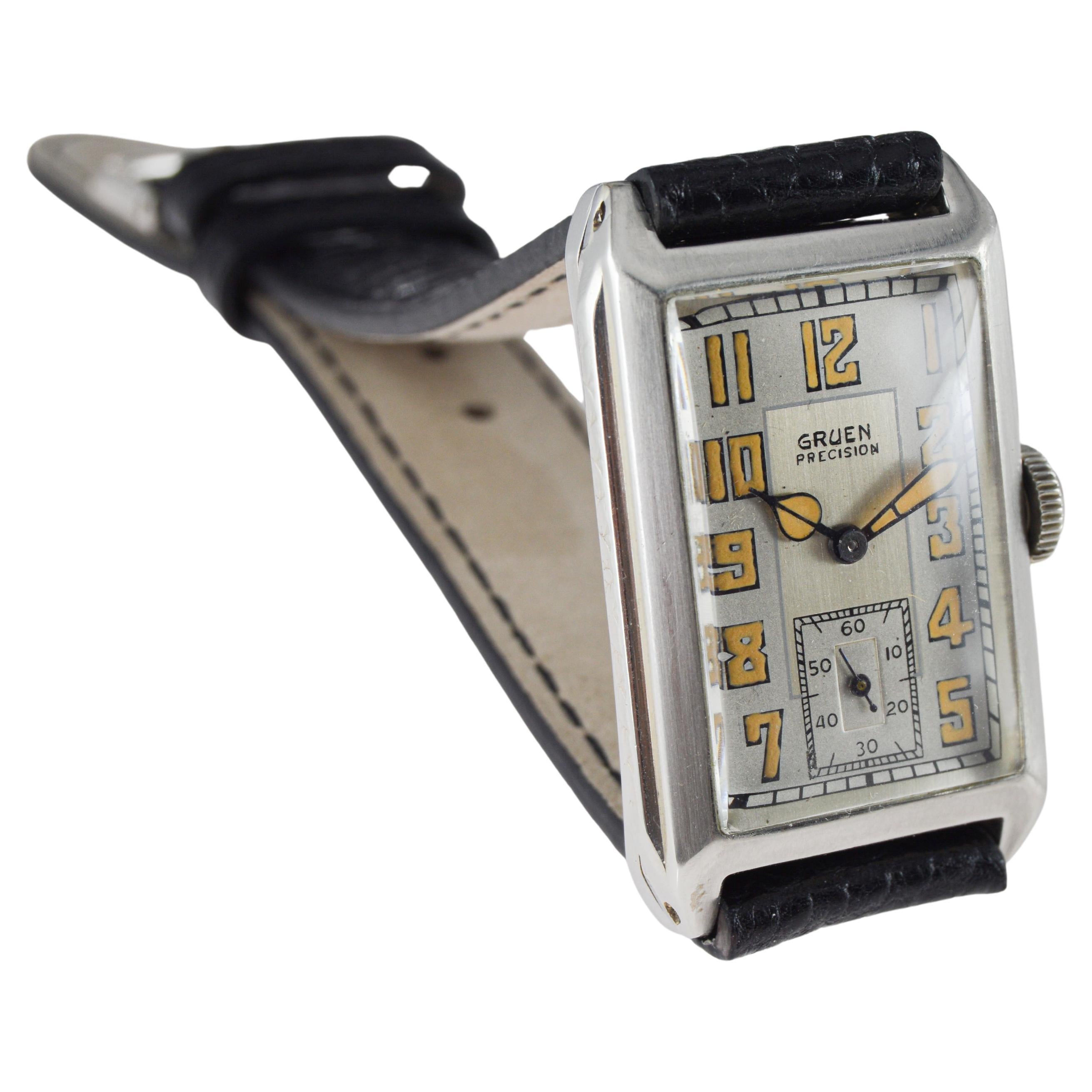 Orologio Art Deco di Gruen in oro massiccio 14k con quadrante originale di fabbrica, circa 1931 in vendita 2