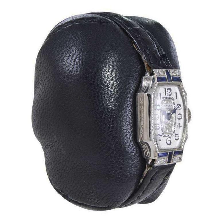 Gruen 14Kt. Art Deco Damenarmbanduhr vollständig handgefertigt aus dem Jahr 1927 3
