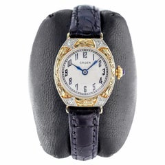 Gruen 14kt massives Gold Art Deco Damenuhr handgefertigt 1920er Jahre mit Diamant-Lünette