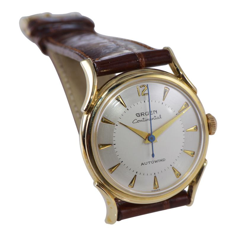Women's or Men's Gruen 14Kt. Solid Gold Art Deco Original Dial Automatic Watch, circa 1940's