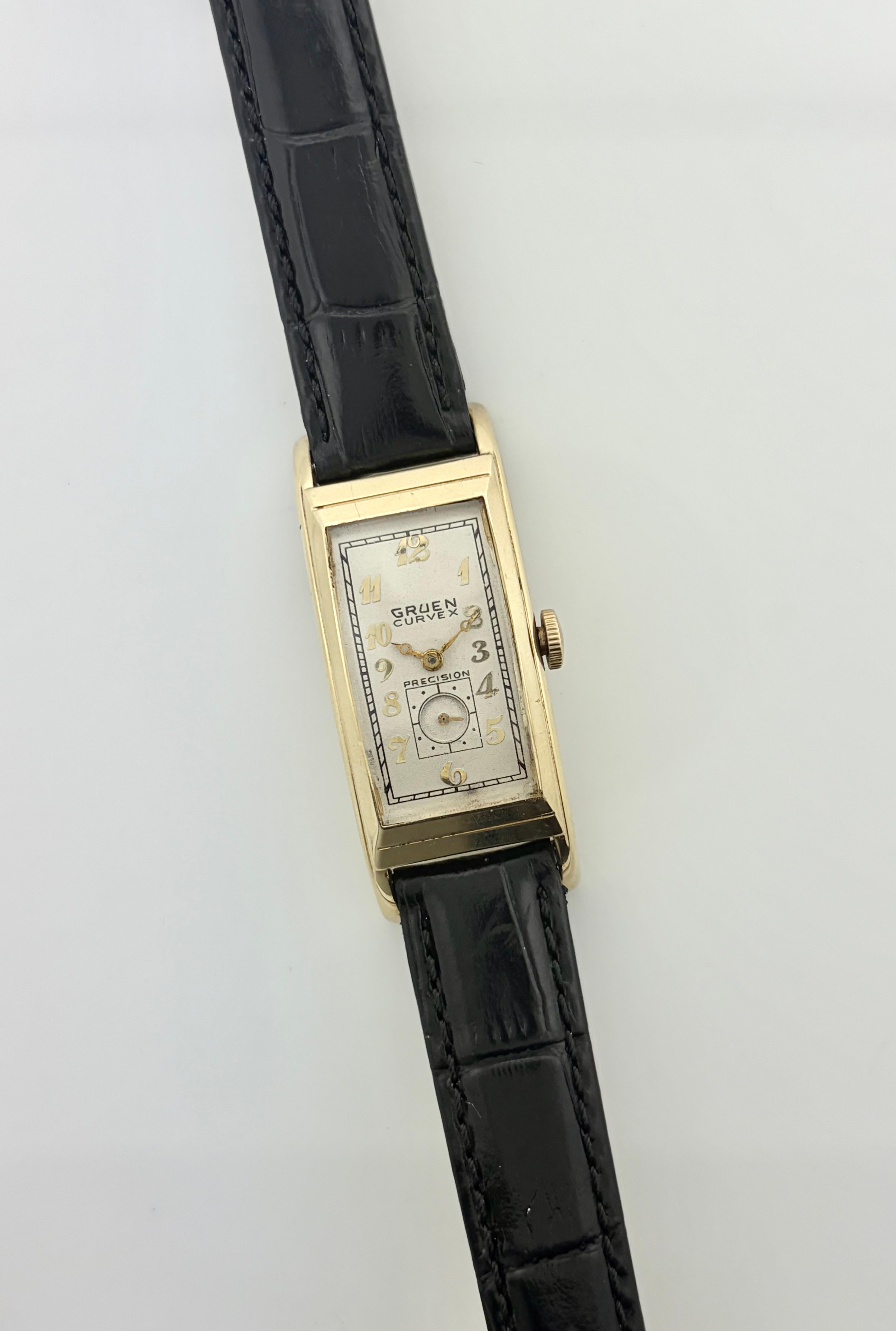 da uomo o donna Orologio da polso di precisione Gruen in oro massiccio 14 carati, circa anni '40 - 20 x 47 mm in vendita