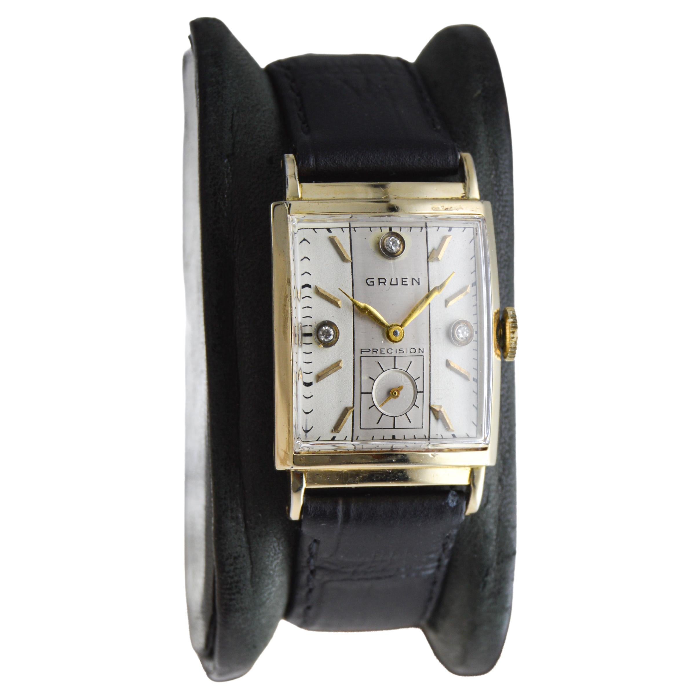 FACTORY / HOUSE: Gruen Watch Company
STYLE / REFERENCE: Art Deco / Reference 449
METAL / MATERIAL: Yellow Gold-Filled
CIRCA / YEAR: 1940's
DIMENSIONS / SIZE: Length 36mm X Width 22mm
MOVEMENT / CALIBER: Manual Winding / 17 Jewels / Caliber 430
DIAL
