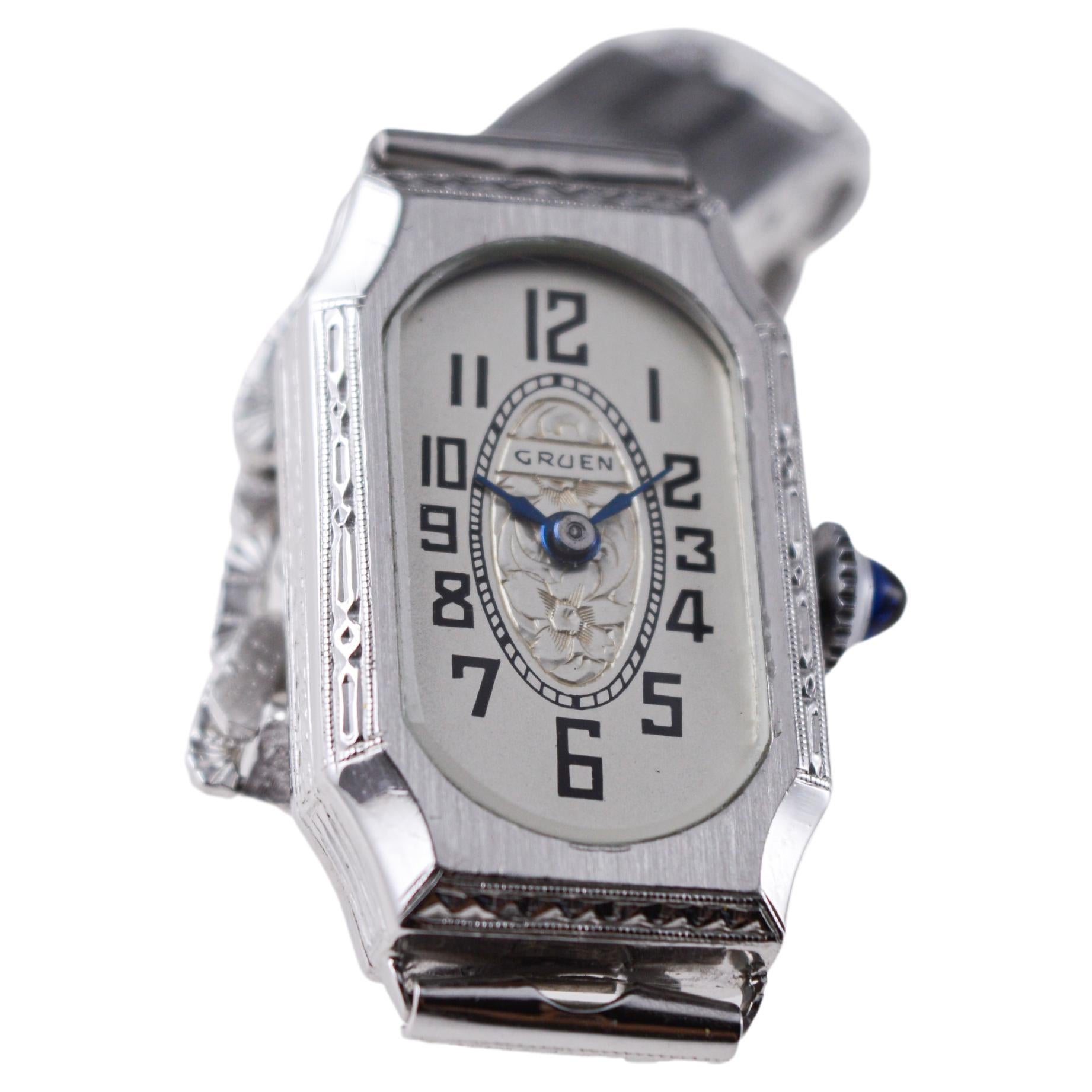 Gruen Goldgefüllte Damen-Art-déco-Uhr mit Original Zifferblatt und Armband 1930er Jahre im Angebot 1