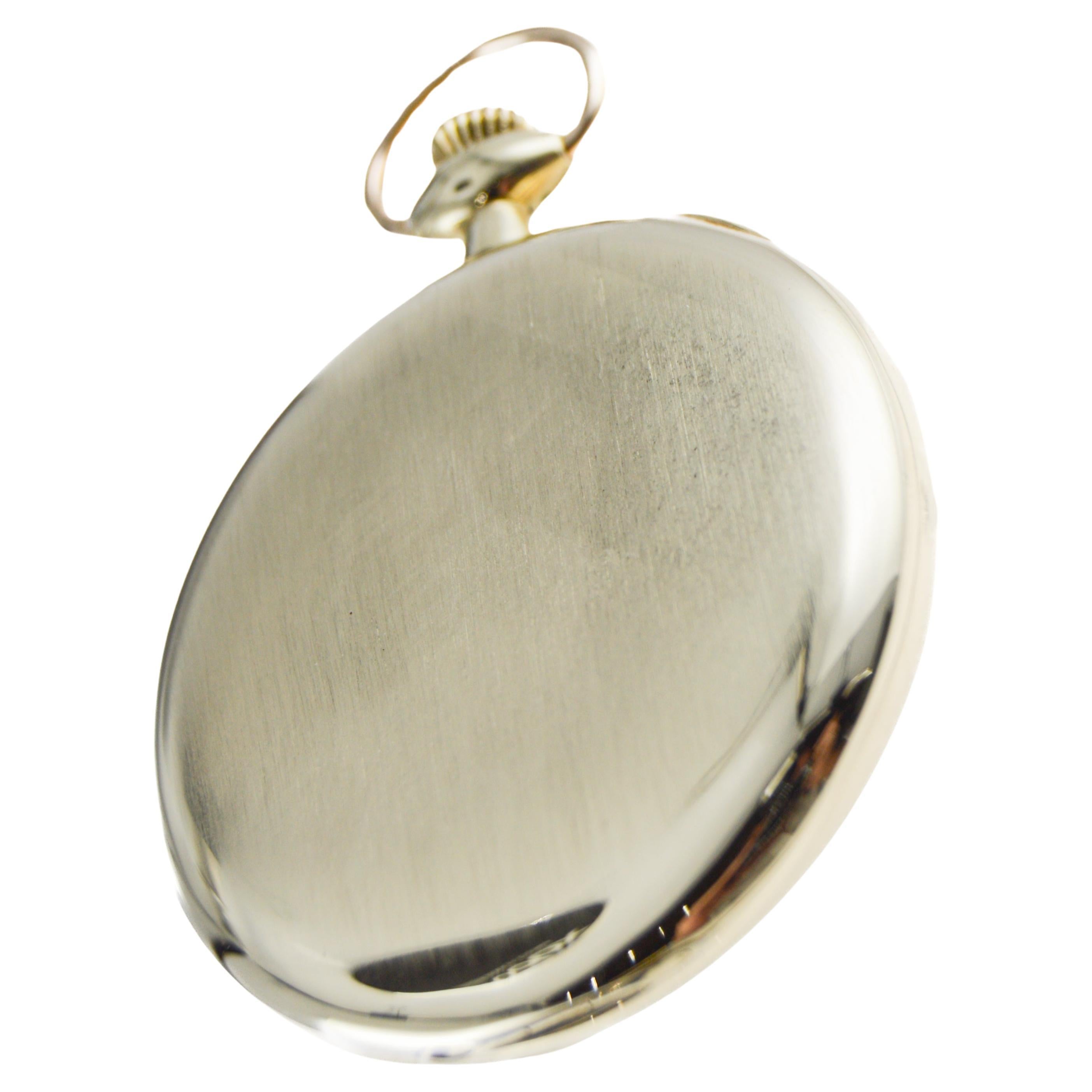 Gruen  Solid Yellow Gold Pocket Watch with Original Dial by Stern Freres 1920's For Sale 4