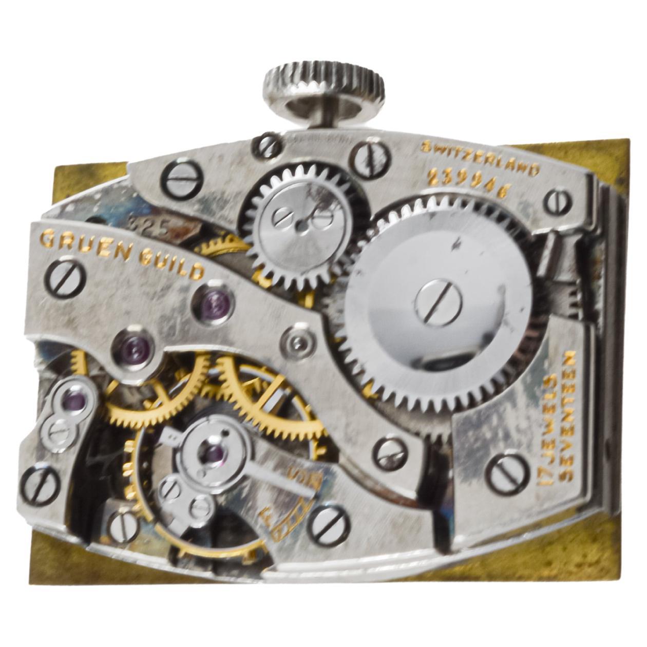 Gruen Steel & Gold Art Deco Watch circa 1930's with Original Dial For Sale 10