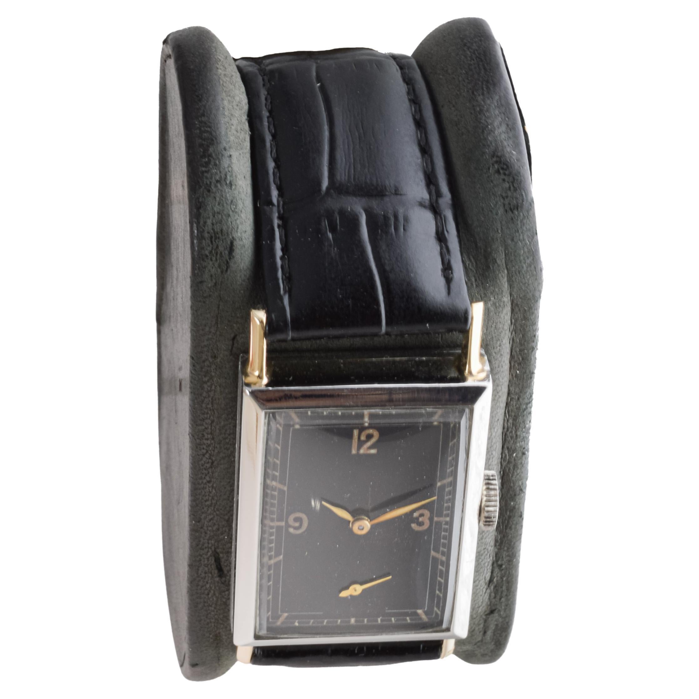 Gruen Steel & Gold Art Deco Watch circa 1930's with Original Dial In Excellent Condition For Sale In Long Beach, CA