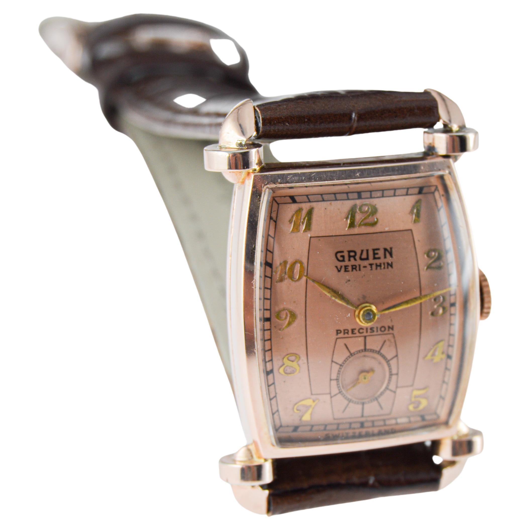 Rarissimo orologio Art Deco in oro rosa di Gruen del 1940 circa con quadrante originale in vendita 6