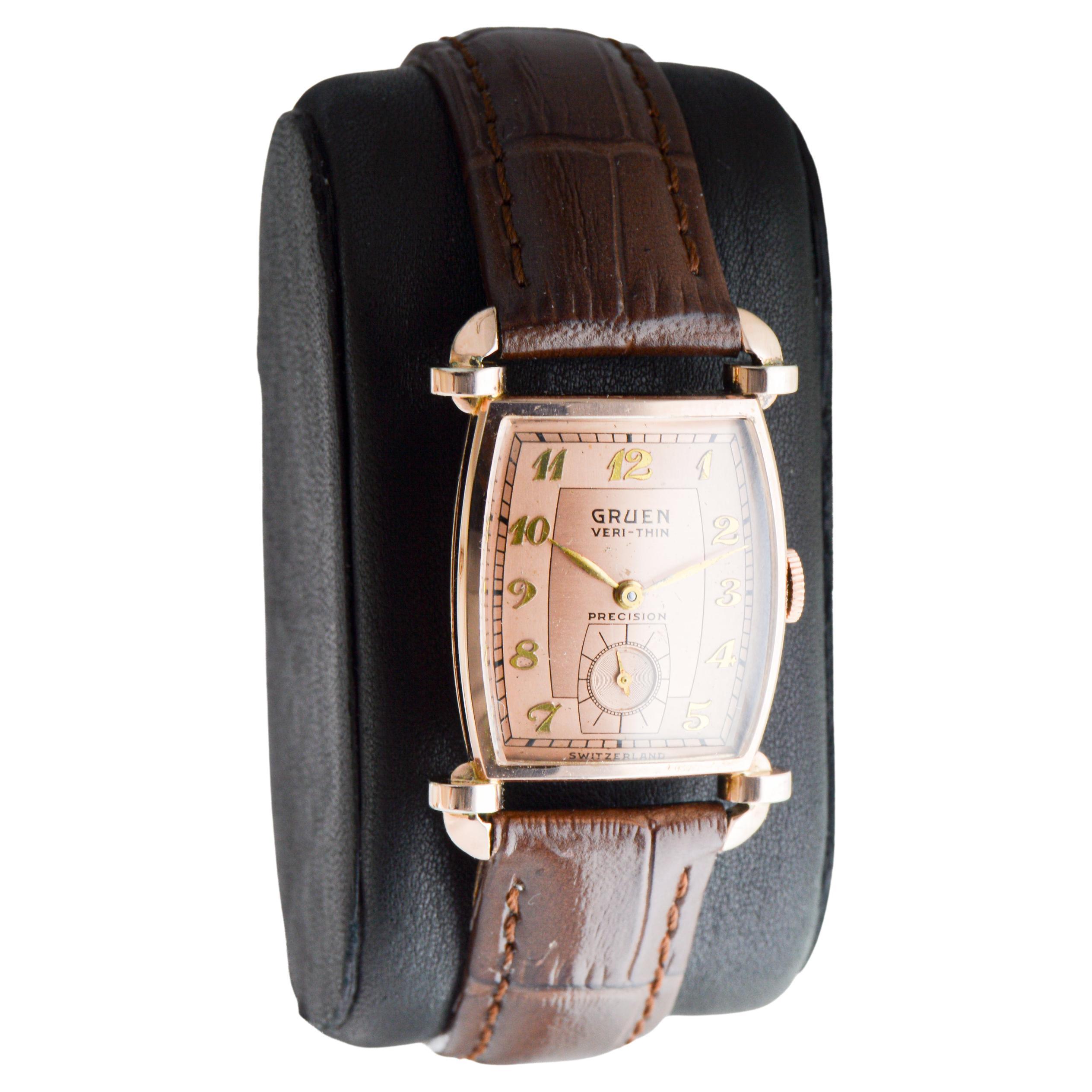 Art Déco Rarissimo orologio Art Deco in oro rosa di Gruen del 1940 circa con quadrante originale in vendita