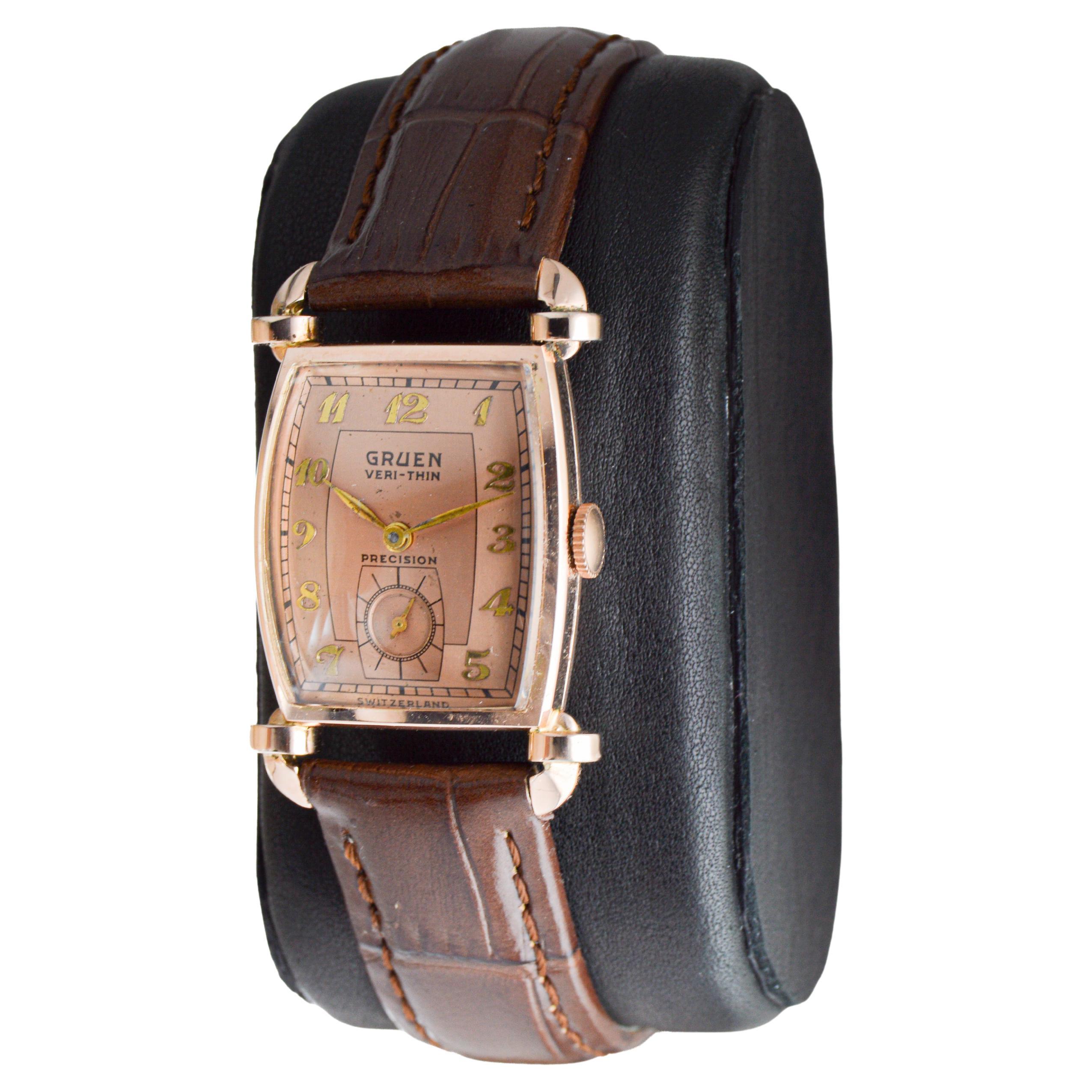 da uomo o donna Rarissimo orologio Art Deco in oro rosa di Gruen del 1940 circa con quadrante originale in vendita