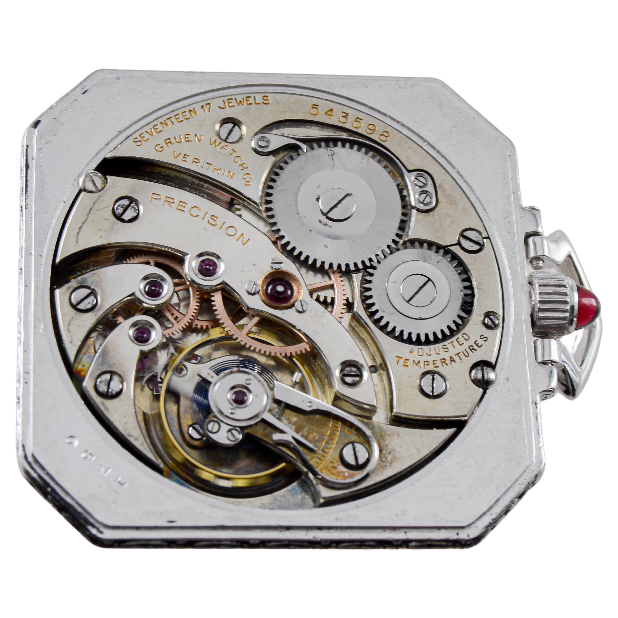 Gruen Weißgold gefüllt Art Deco Taschenuhr circa 1920er Jahre im Angebot 12