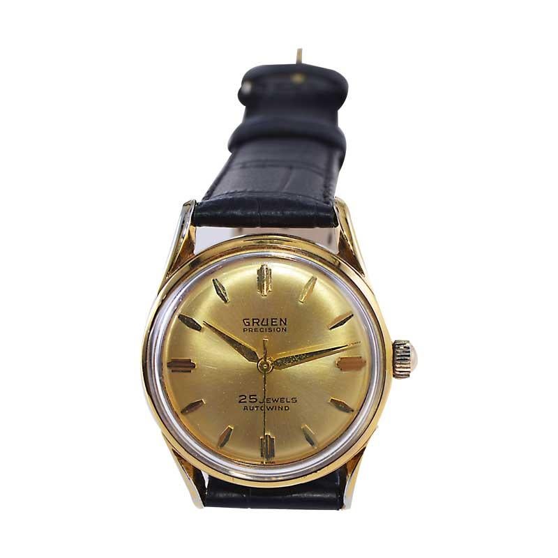 FACTORY / HOUSE: Gruen Watch Company
STYLE / REFERENCE: Round 
METAL / MATERIAL: Yellow Gold Filled
CIRCA / YEAR: 1960's
DIMENSIONS / SIZE: Length 44mm x Diameter 33mm
MOVEMENT / CALIBER: Automatic  Winding / 25 Jewels 
DIAL / HANDS: Original Gilt