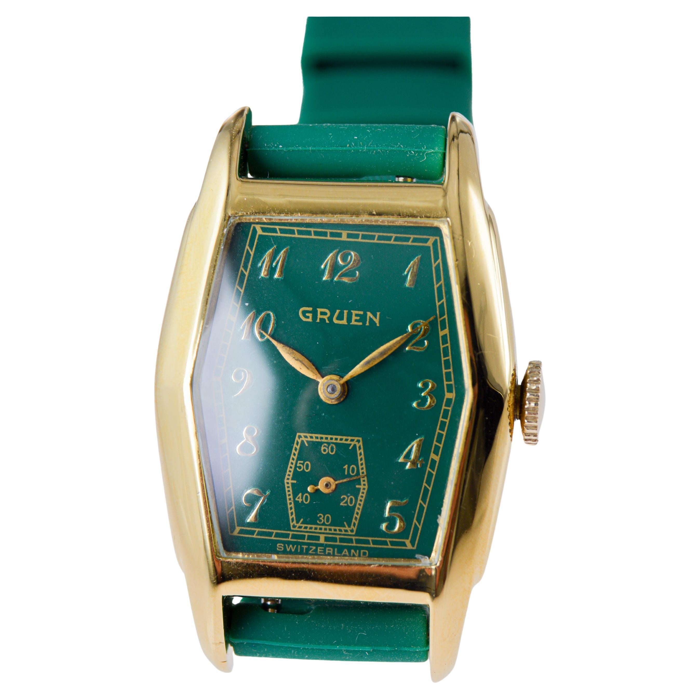 Gruend Yellow Gold Filled Art Deco Watch with Custom Made Green Dial circa For Sale 6