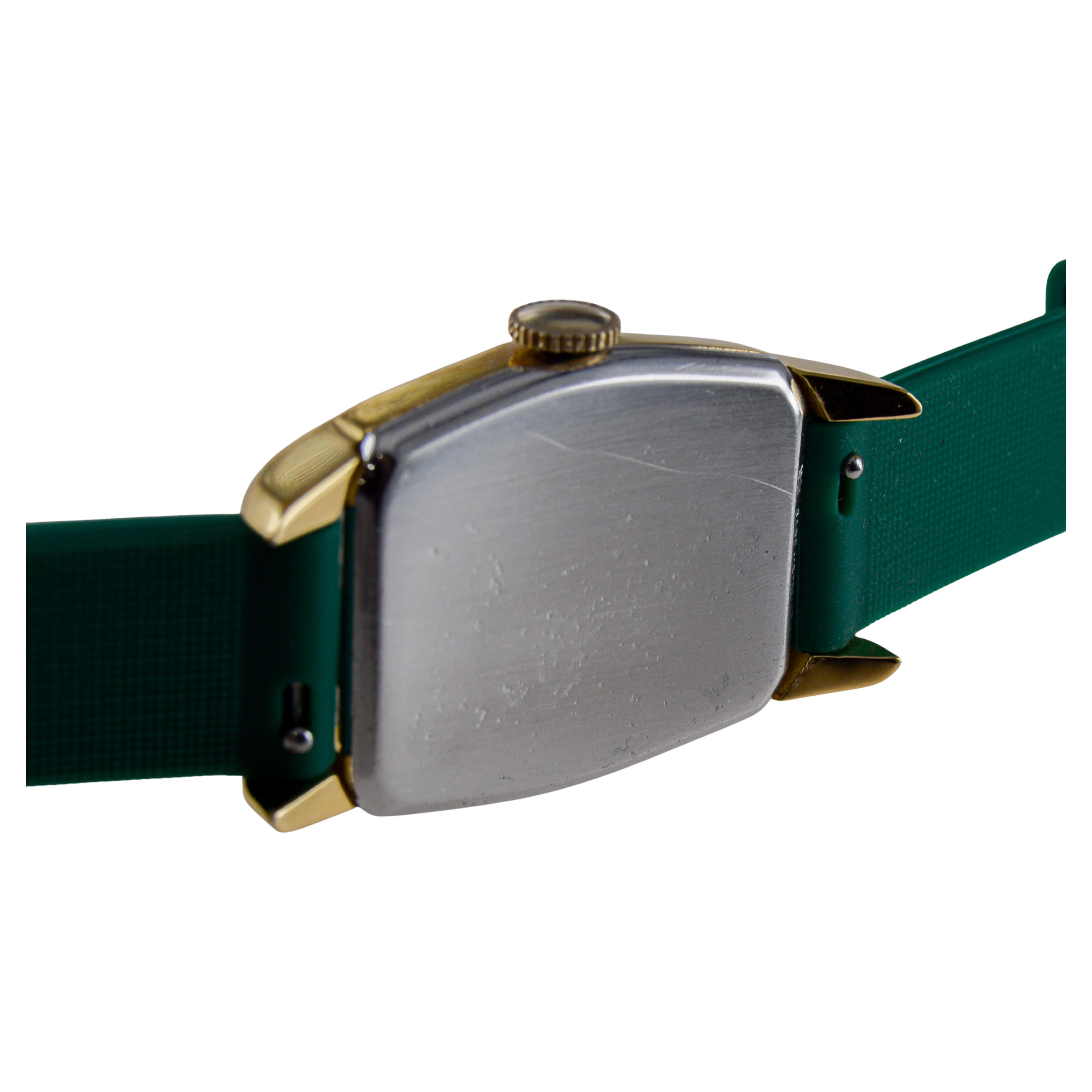 Gruend Yellow Gold Filled Art Deco Watch with Custom Made Green Dial circa For Sale 9