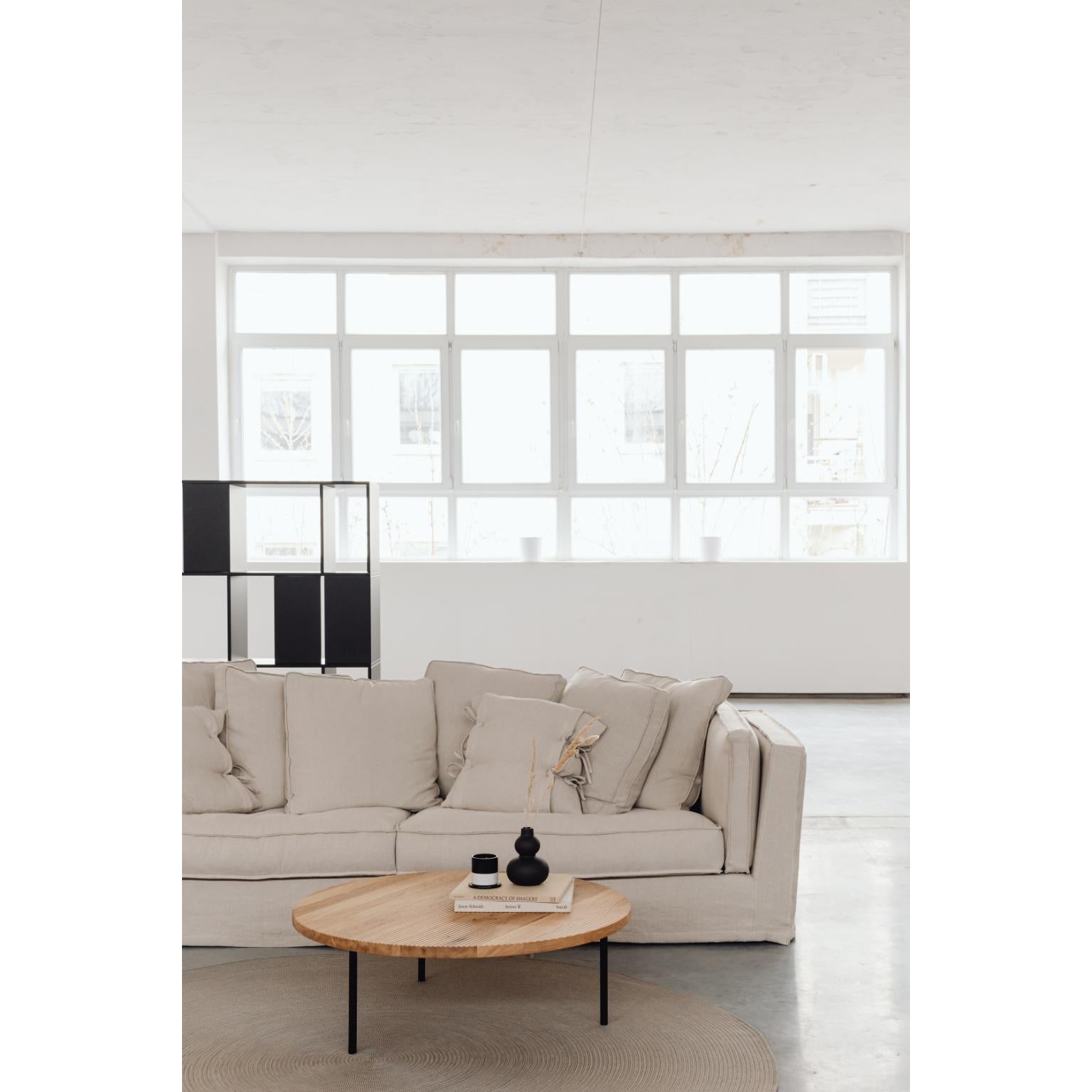 Gruff L Oak Coffee Table by Un’common
Designed by Małgorzata Korycka.
Dimensions: Ø 90 x H 30 cm.
Materials: Oak.

Available in three different size options. Please contact us.

The GRUFF OAK coffee table has an oak top with delicate milled stripes