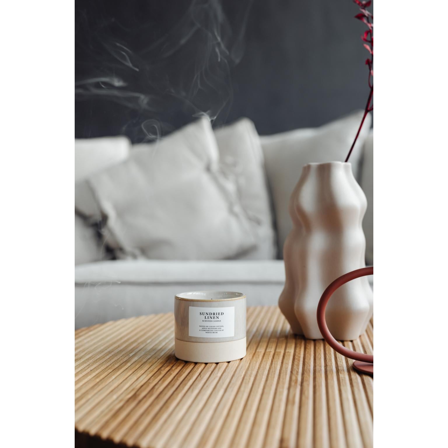 Postmoderne Table basse en chêne A&M par Un'common en vente
