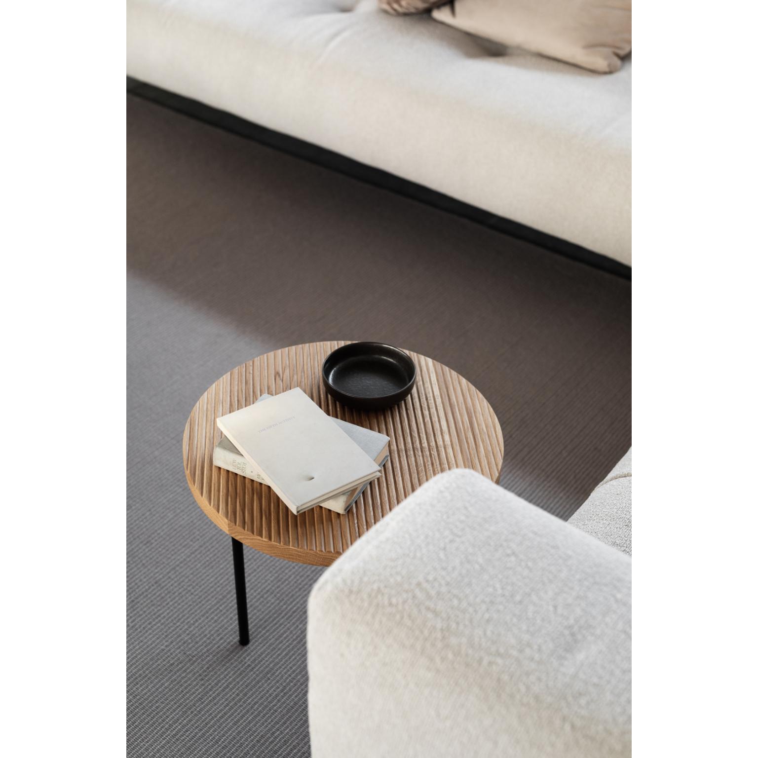 Gruff S Oak Coffee Table by Un’common
Designed by Małgorzata Korycka.
Dimensions: D 45 x W 45 x H 45 cm.
Materials: Oak.

Available in three different size options. Please contact us.

The GRUFF OAK coffee table has an oak top with delicate milled