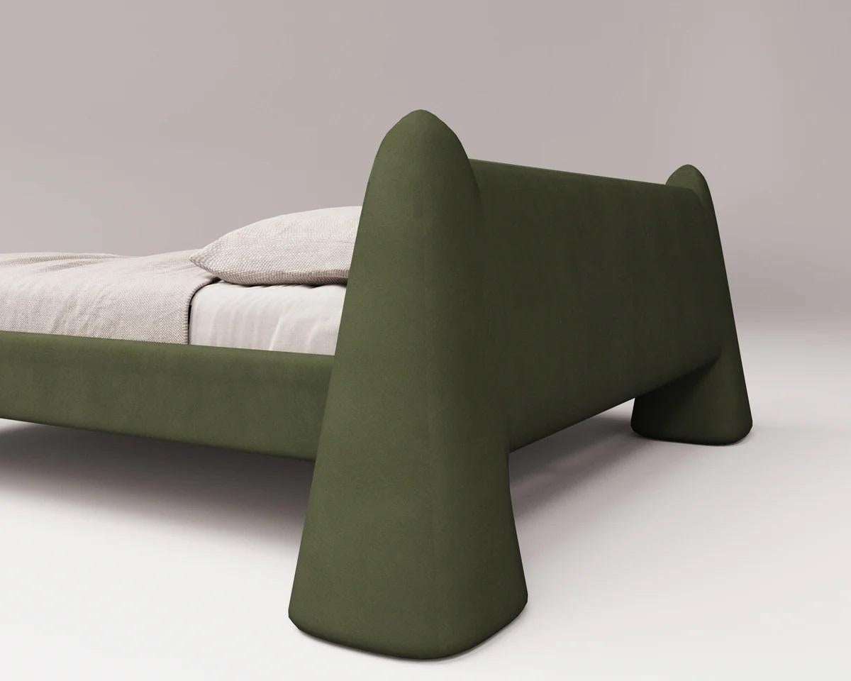 Organic Modern Grun’ Bed by Faina For Sale