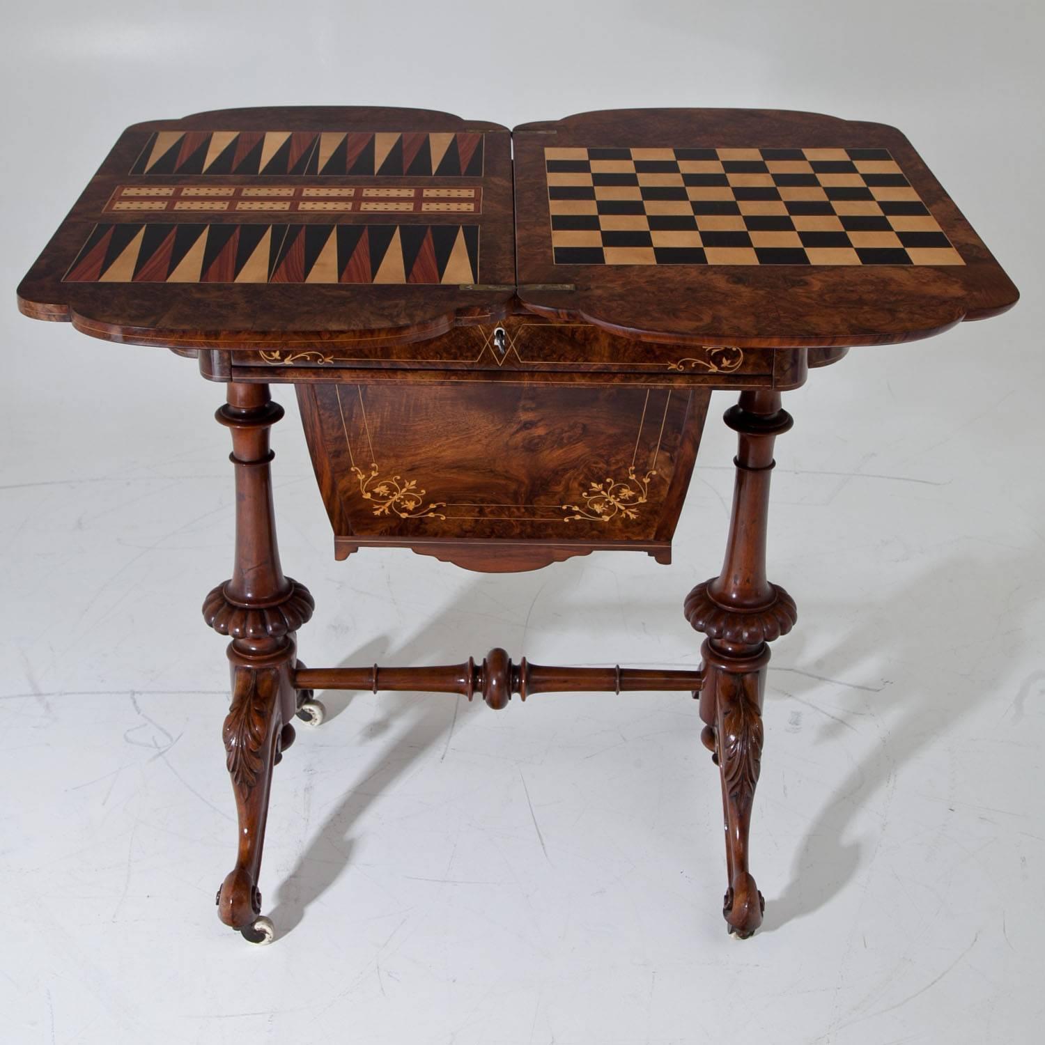 Gründerzeit Game Table, circa 1880 In Excellent Condition In Greding, DE