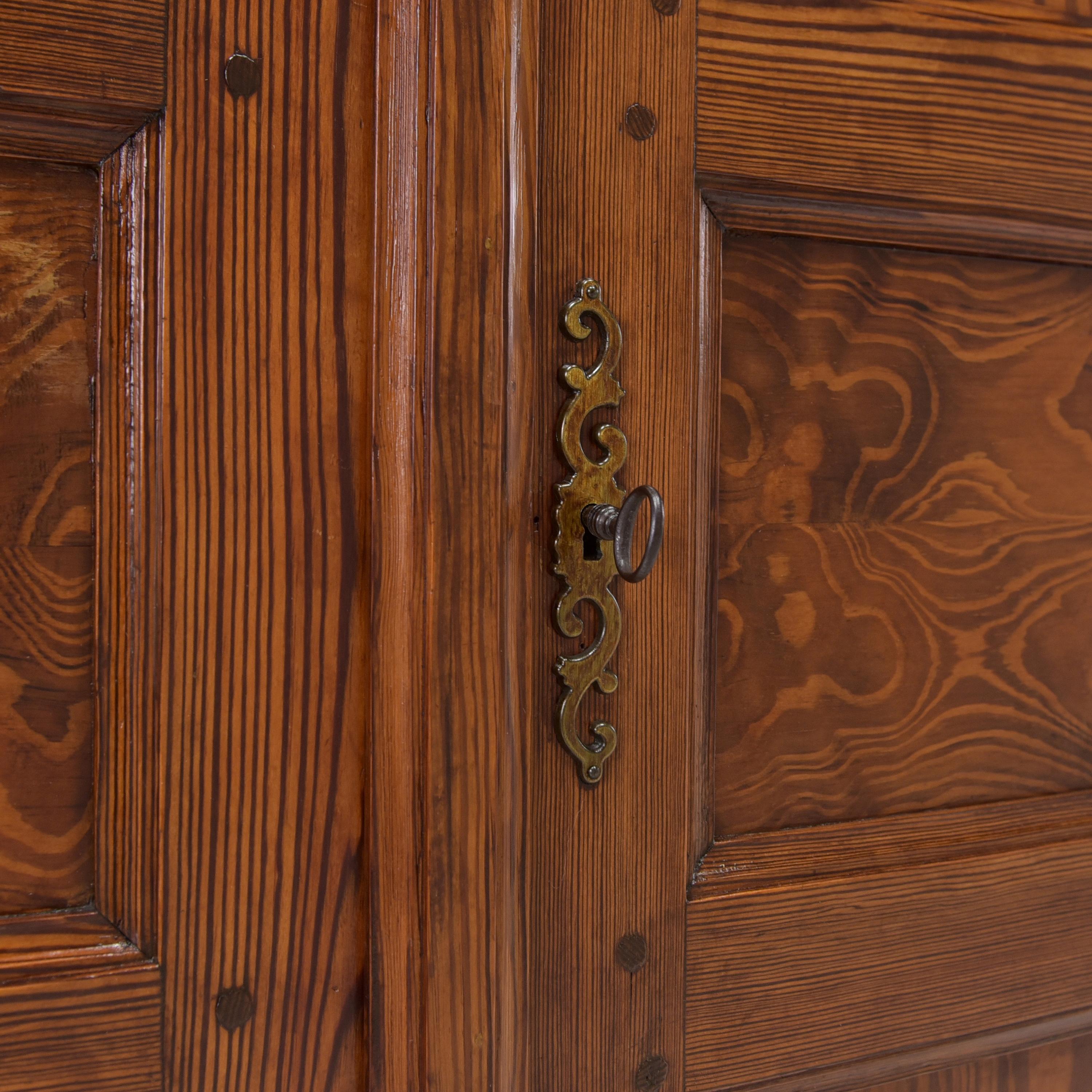 Gründerzeit Hallway Closet in Pitchpine, 1880 For Sale 1