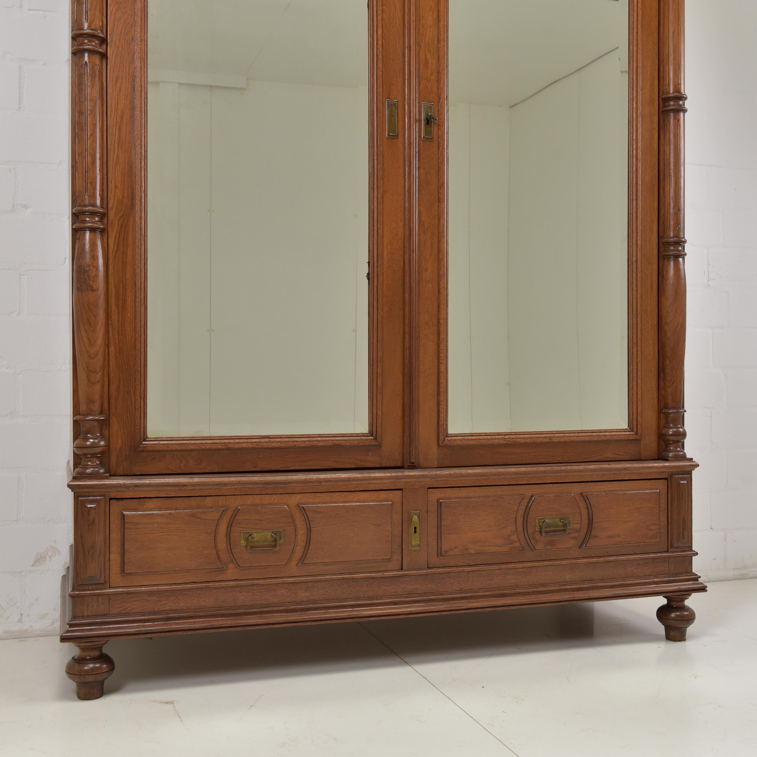 Gründerzeit Hallway Closet / Wardrobe in Solid Oak, 1900 6