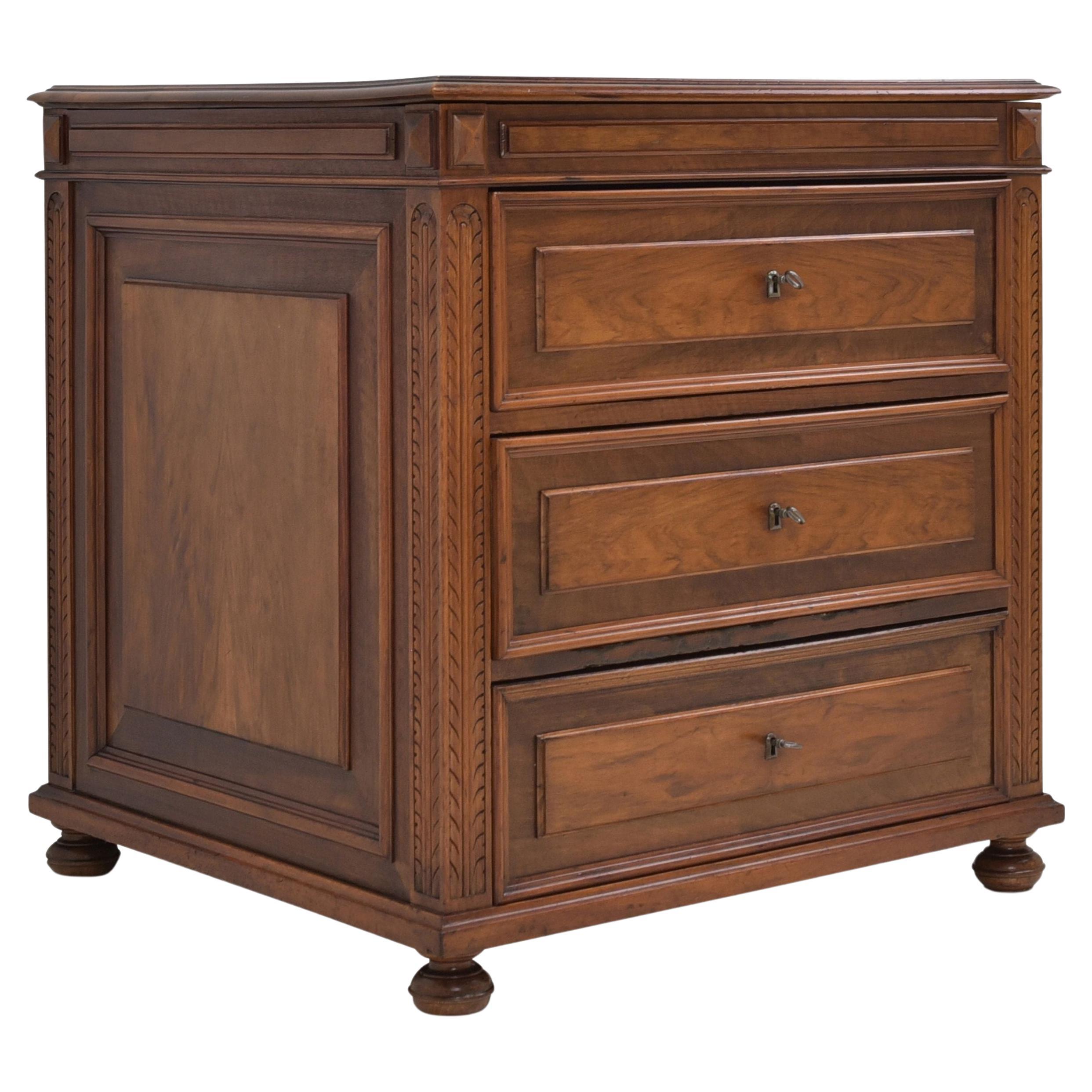 Gründerzeit Small Deep Chest of Drawers in Solid Walnut, 1900 For Sale