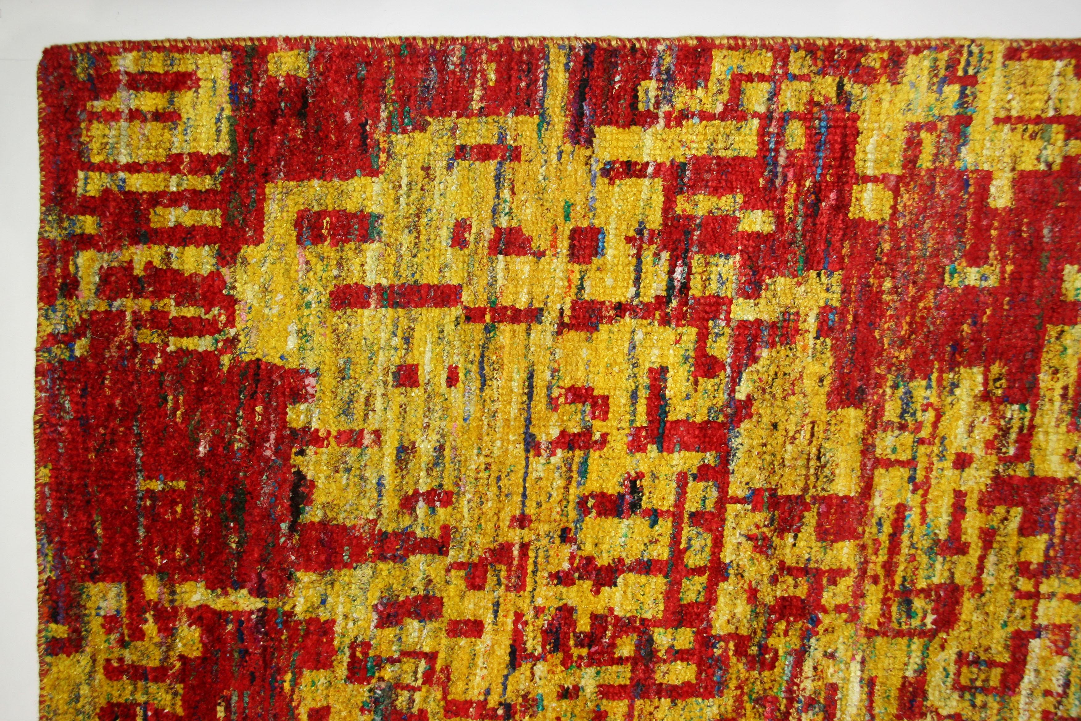 Annodato a mano Tappeto Grunge rosso, dimensioni multiple in vendita