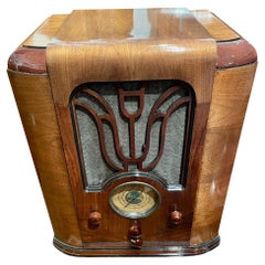 Used Grunow 750 "World Cruiser" '1935' Tombstone Restored Bluetooth Radio