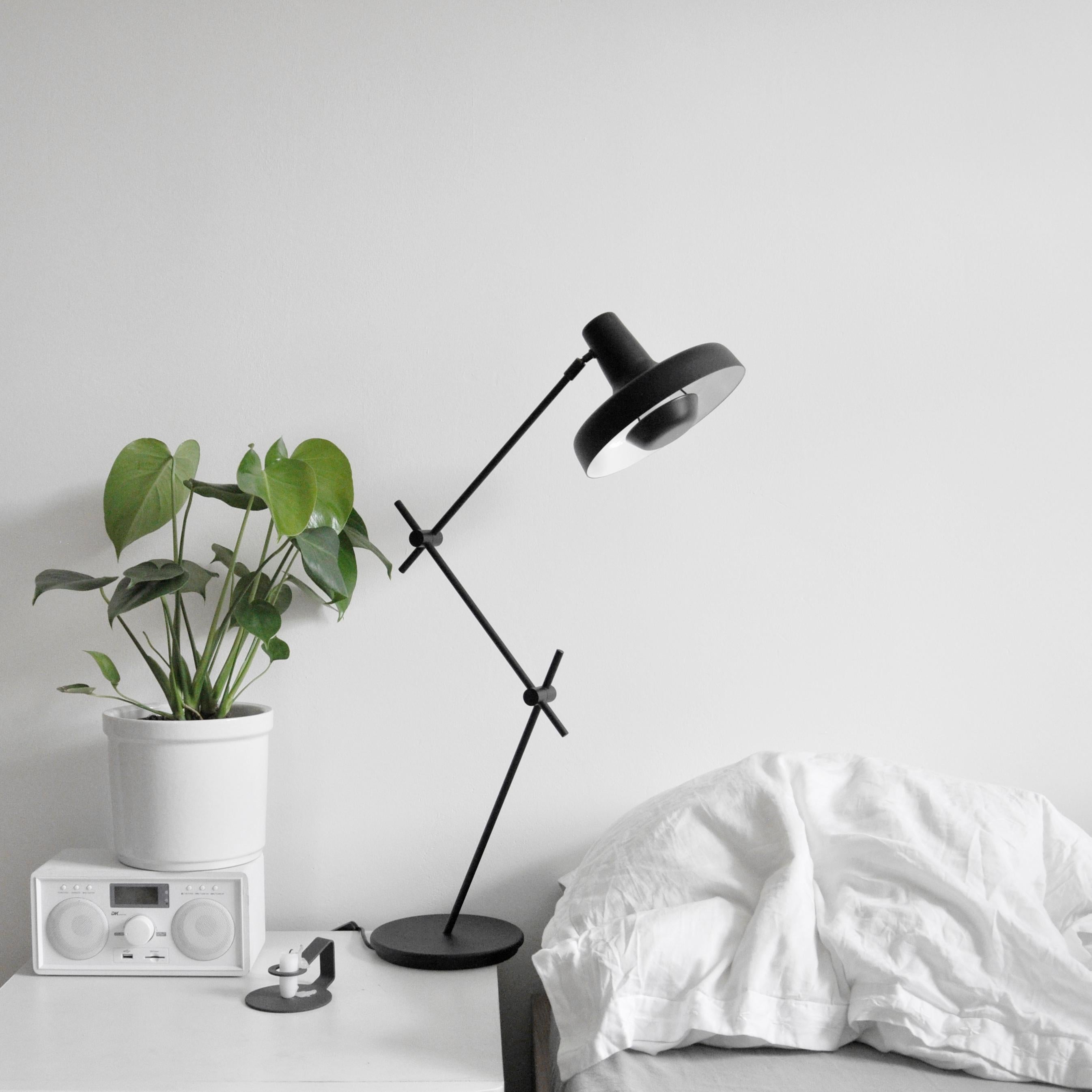 Grupa Arigato Black Table Lamp by Filip Despot, Ivana Pavic & Tihana Taraba For Sale 2