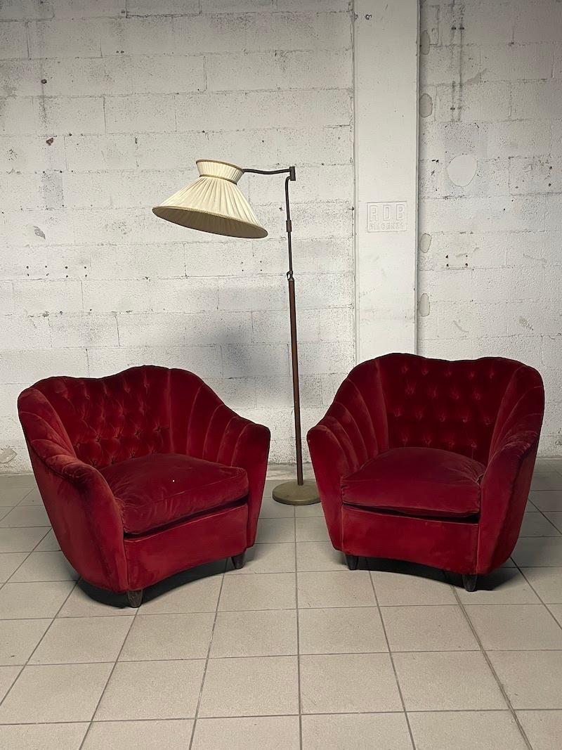 Group of red velvet armchairs from the 1950s For Sale 6