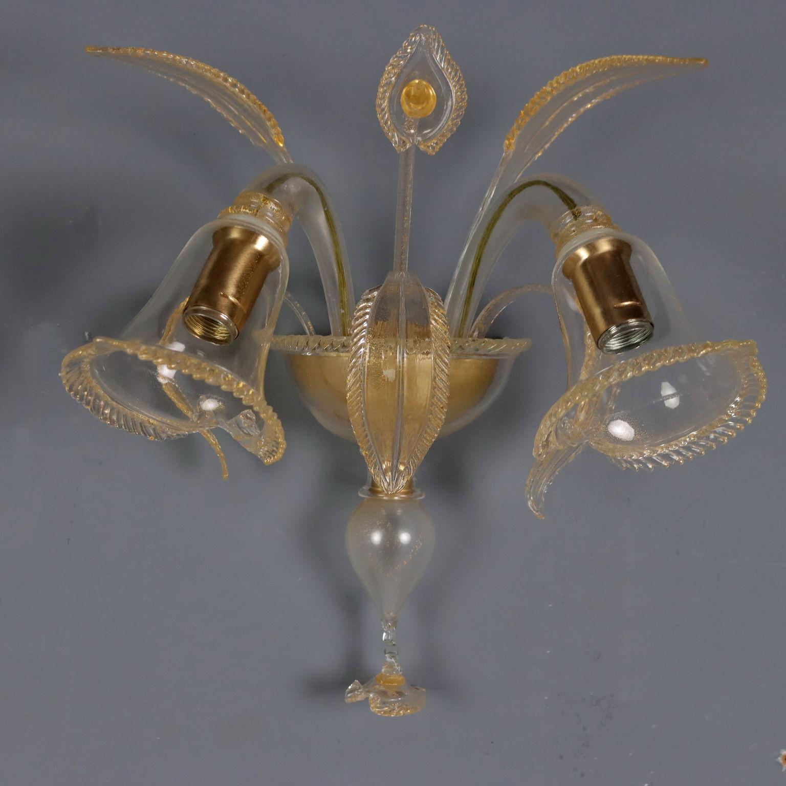 Grupo de cuatro apliques de cristal de Murano Italia Segunda mitad del siglo XX Italian en venta