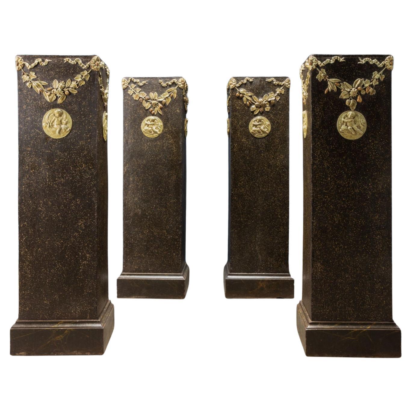 Gruppo di Quattro Colonne Portavaso Neoclassiche Italia Ultimo Quarto del XVIII