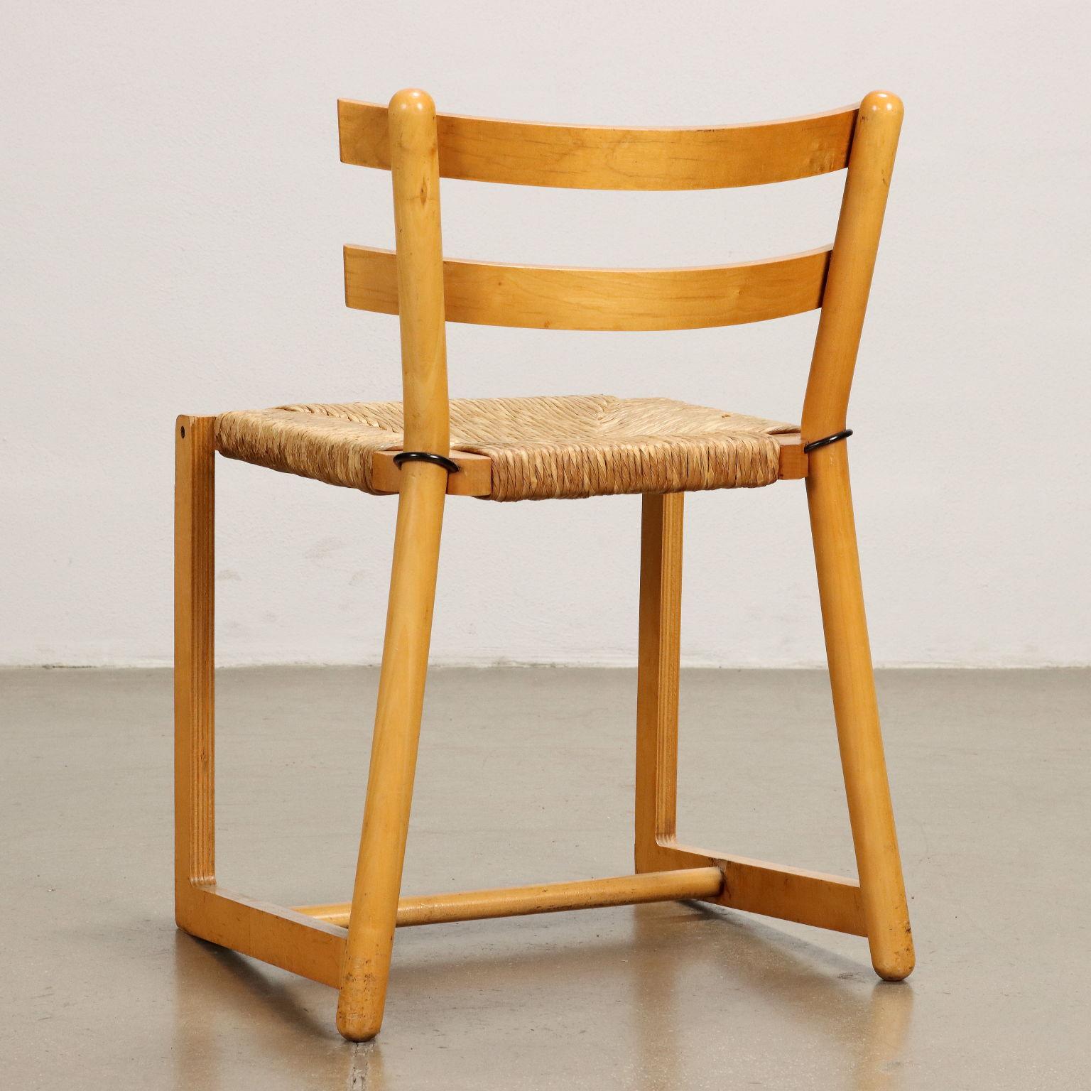 Group of four 1980s Chairs, beech and plywood For Sale 1