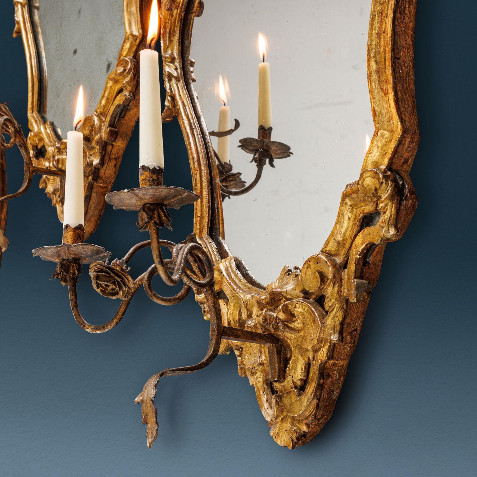 Groupe de quatre miroirs. Toscane, premier quart du XVIIIe siècle en vente 1