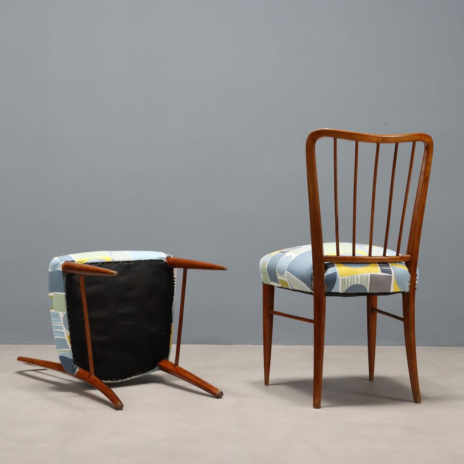 Groupe de six chaises des années 1960 en vente 3