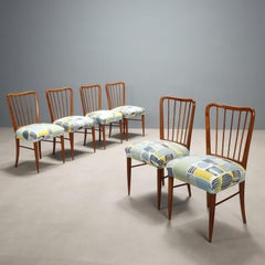 Grupo de seis sillas de los años sesenta