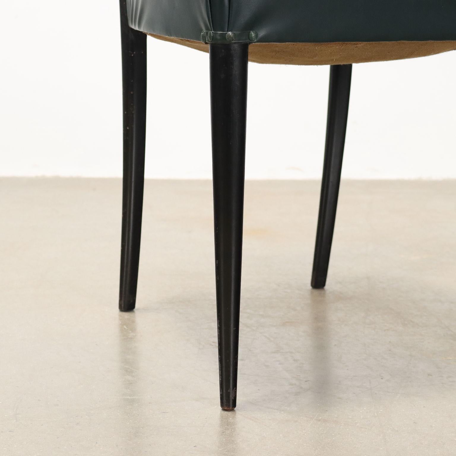 Bois Groupe de six chaises des années 1950 en vente