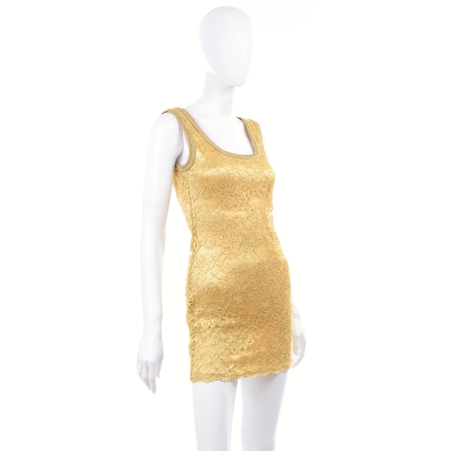 Bergdorf Goodman Gold Stretch Lace Designer Bodycon Mini Dress Gruppo GFT In Excellent Condition For Sale In Portland, OR